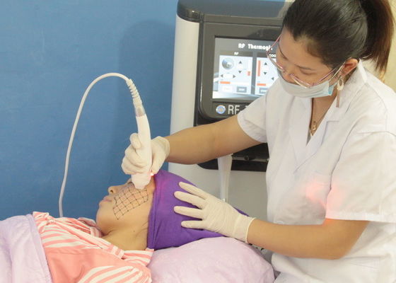 RF Thermage Skin Beauty Machine For Wrinkle Removal / RF fractional Skin Tightening BR801